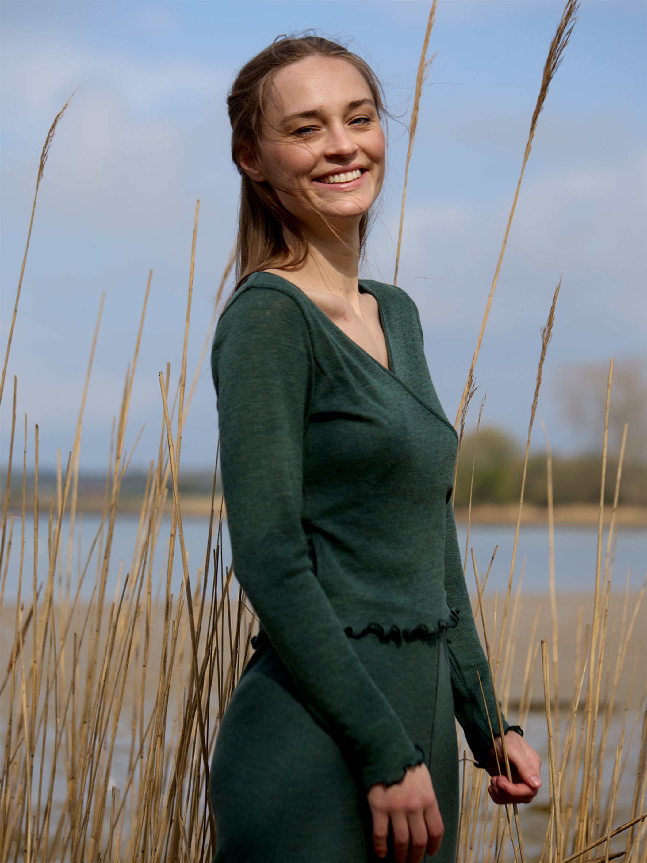 Wrap shirt eyelet merino
